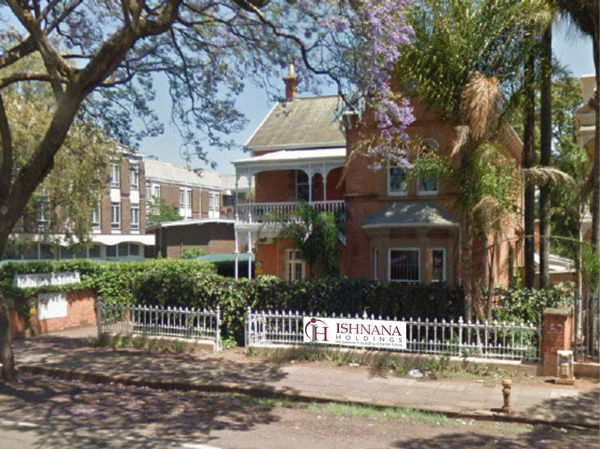 Ishnana House